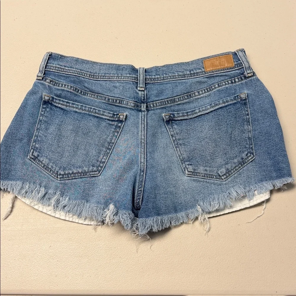 Hollister Low Rise Vintage Baggy 3” Shorts